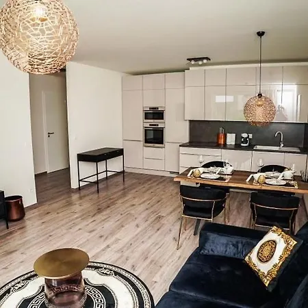 Apartment Ah Designe
